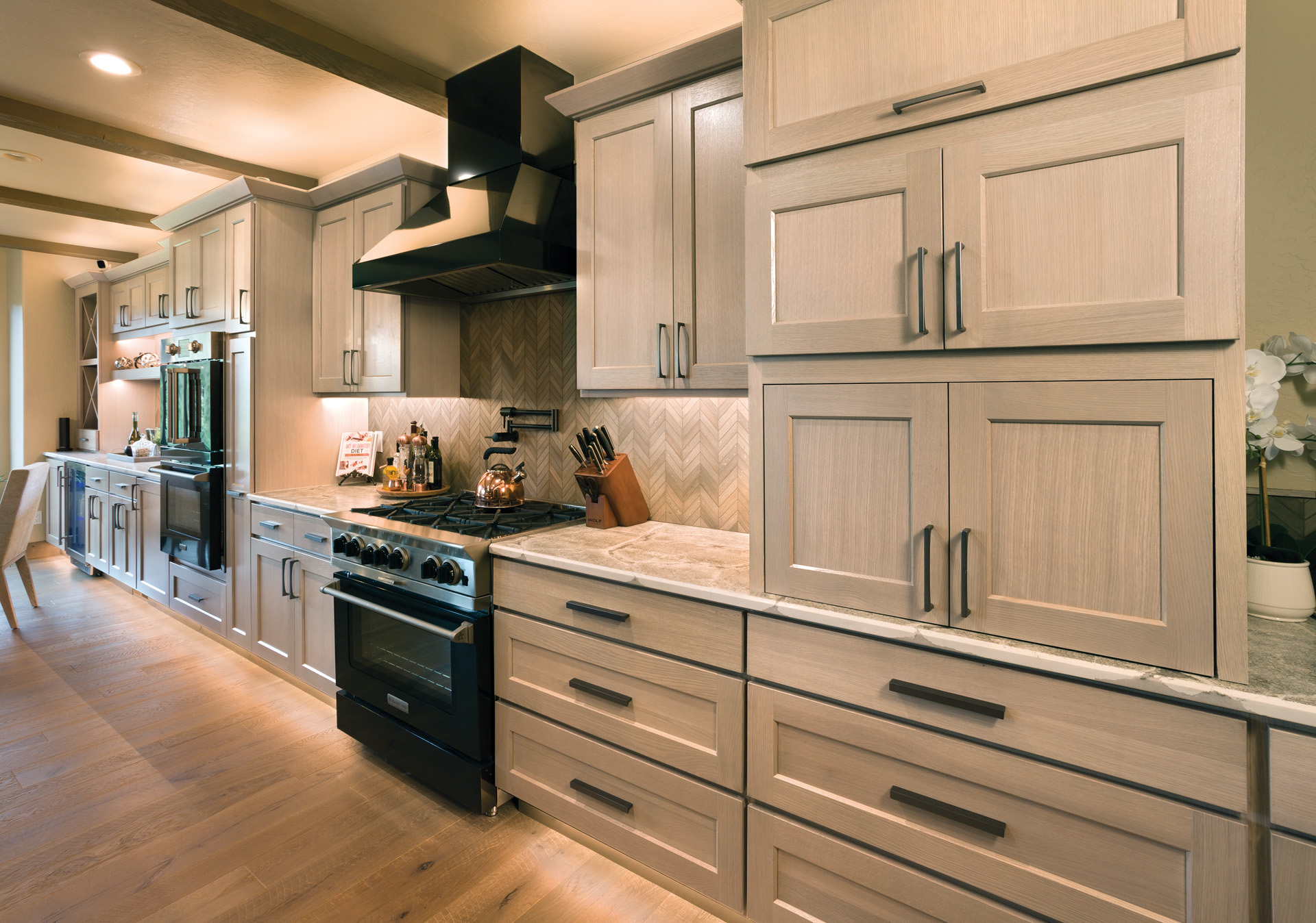 Stately Tones Huntwood Stately Tones Huntwood